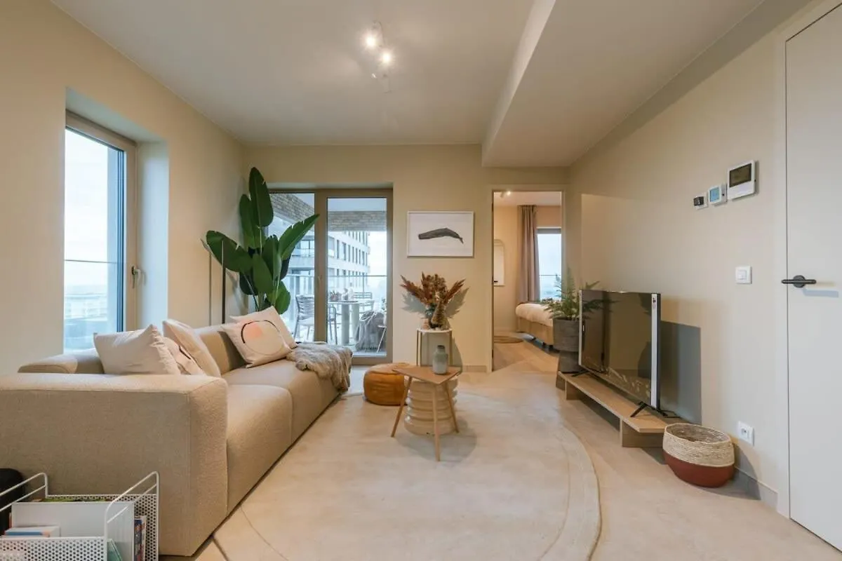 Stunning Apartment With Terrace And Parking Ostend