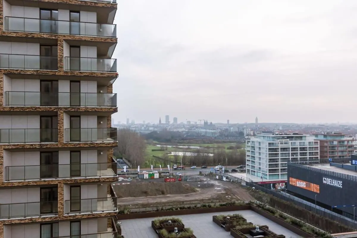 Stunning Apartment With Terrace And Parking Ostend